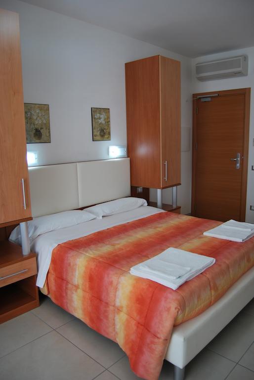Hotel Europa Nereto Pokoj fotografie