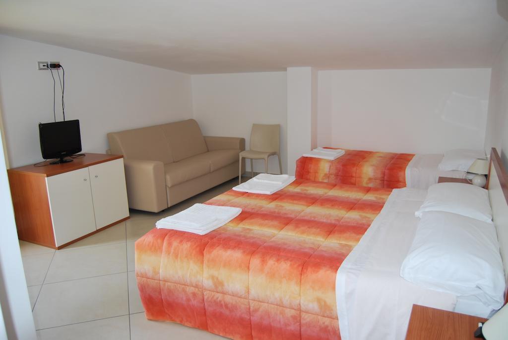 Hotel Europa Nereto Pokoj fotografie